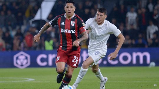 RIVER VS lIBERTAD