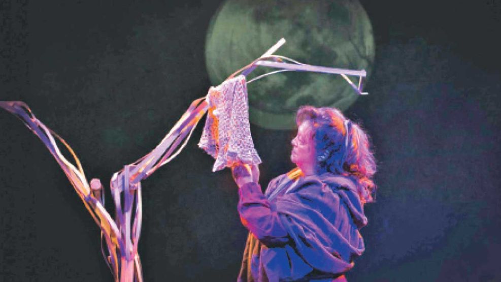 16_08_2025_culpa_tierra_gzapaulasimkin_g