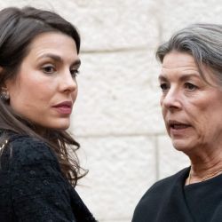 Carolina de Mónaco y Charlotte.