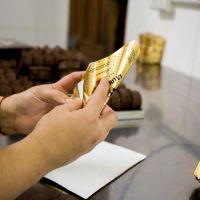 Alfajores La Linqueña: Tradición artesanal y sabor innovador