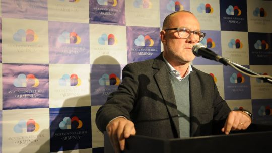 Santiago Farrell, periodista: “Se estaría cerca de un cese al fuego si Ucrania aceptara ceder territorio a Rusia”