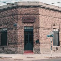 Destilería 411: Innovación y comunidad