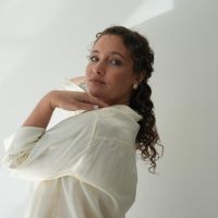"La verdad sobre empezar un negocio digital sin dinero” por Virginia Spinacci