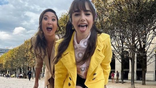 La tendencia polémica que vimos en Emily in Paris y más de una se atreverá a llevar