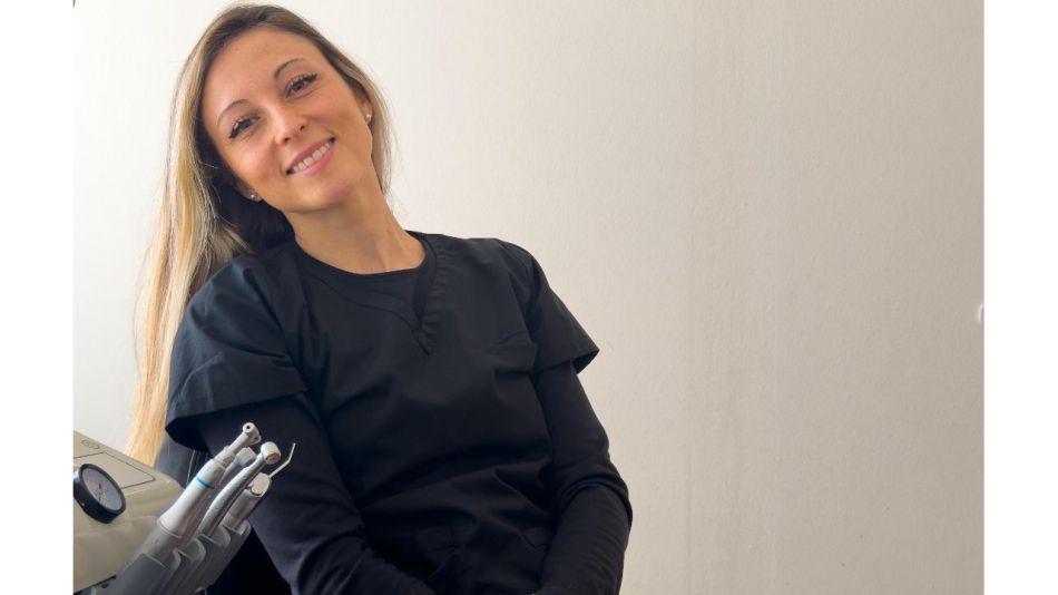 Odontóloga Lucia Basualdo: Pasión, empatía y crecimiento profesional