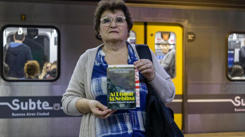 Lectura en Vagón de Subte