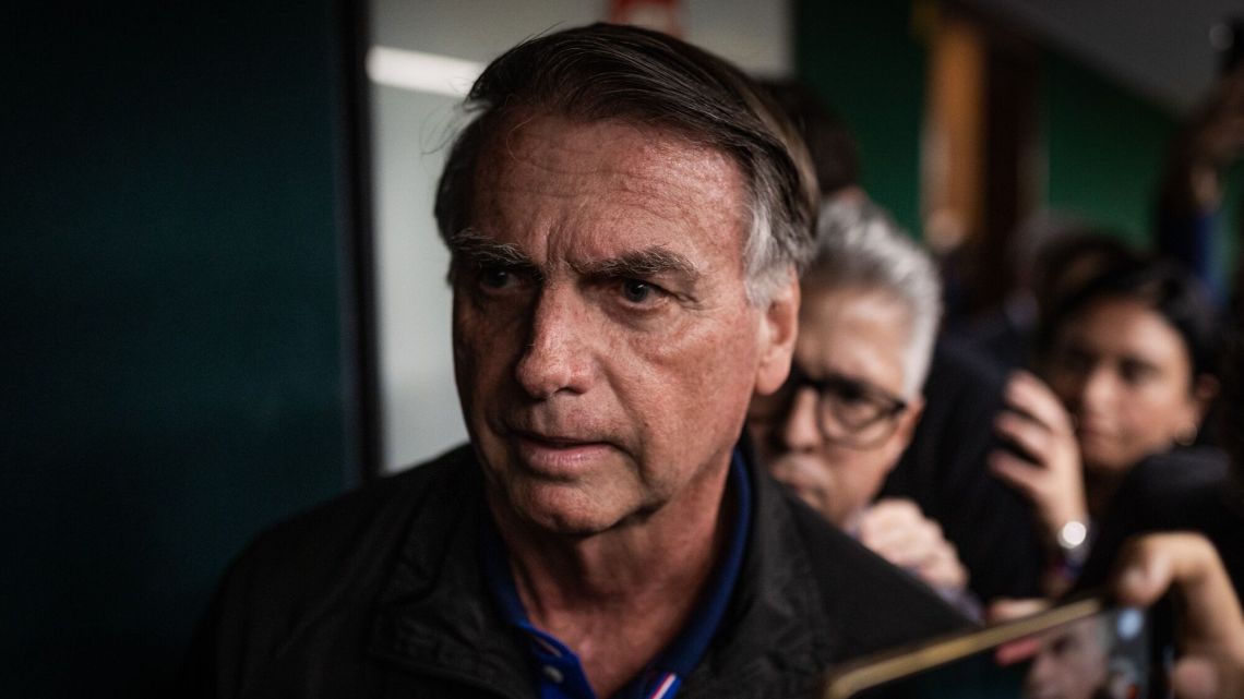 BC-bolsonaro-redacto-carta-para-pedir-asilo-politico-urgente-en-argentina-segun-policia-ty