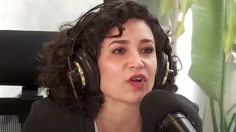Julia Mengolini
