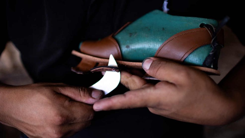 Adidas ofrece disculpas públicas a artesanos mexicanos por usar sus diseños 20250821