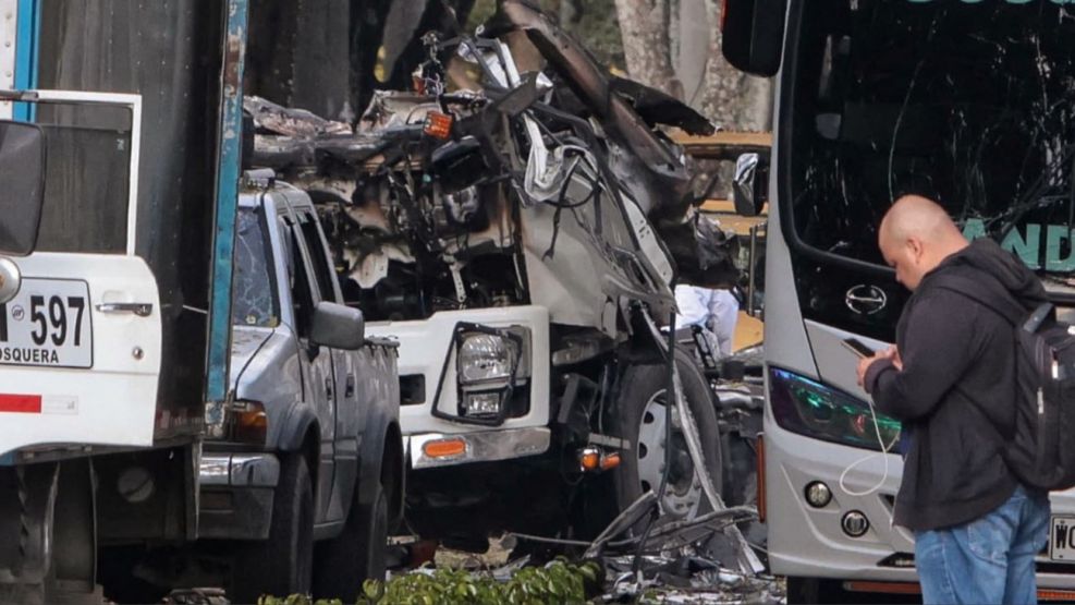 Explotó un coche bomba en Cali y crece la tensión en Colombia 20250821