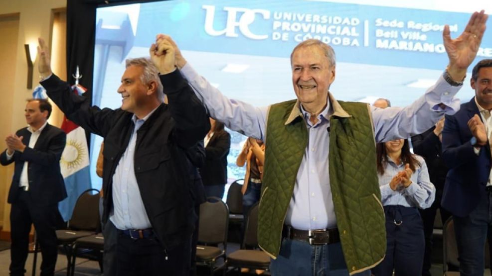 Schiaretti junto a Llaryora