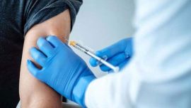 Escándalo en Mendoza: padres antivacunas pagaban hasta $160.000 por certificados falsos para sus hijos