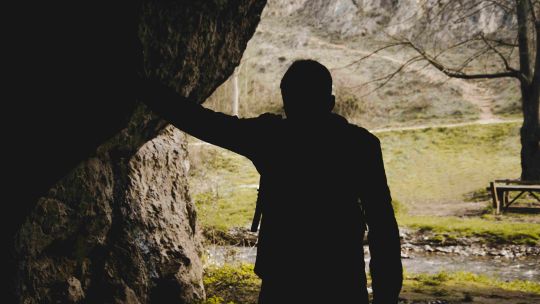 ¿Qué nos pasa con lo que está pasando?: soledad o extinción