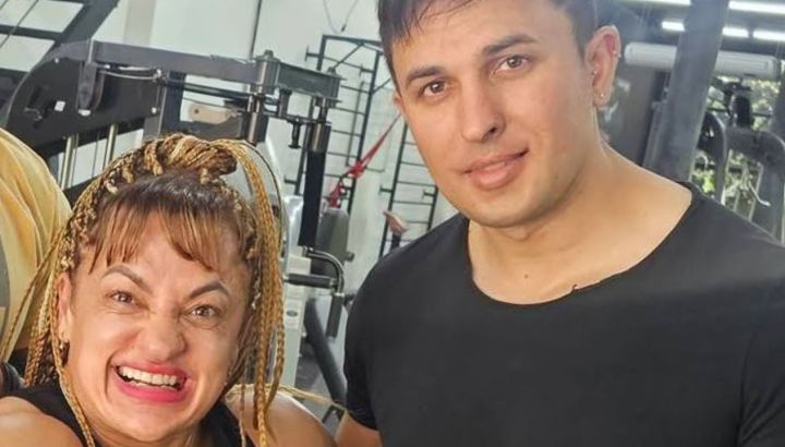 La reacción del hijo de Alejandra “Locomotora” Oliveras al verla en la serie En el barro: "Es un poco raro"