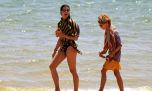 Cuando Grace Kelly “arrastró” a Carolina de Mónaco hasta las Galápagos (para que olvidara a un playboy)