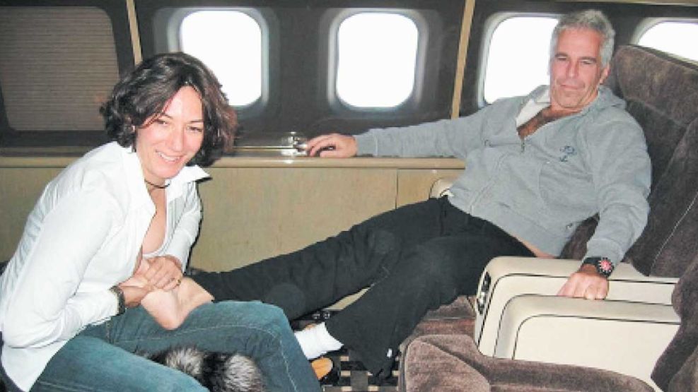 24_08_2025_ghislaine_maxwell_jeffrey_epstein_afp_g