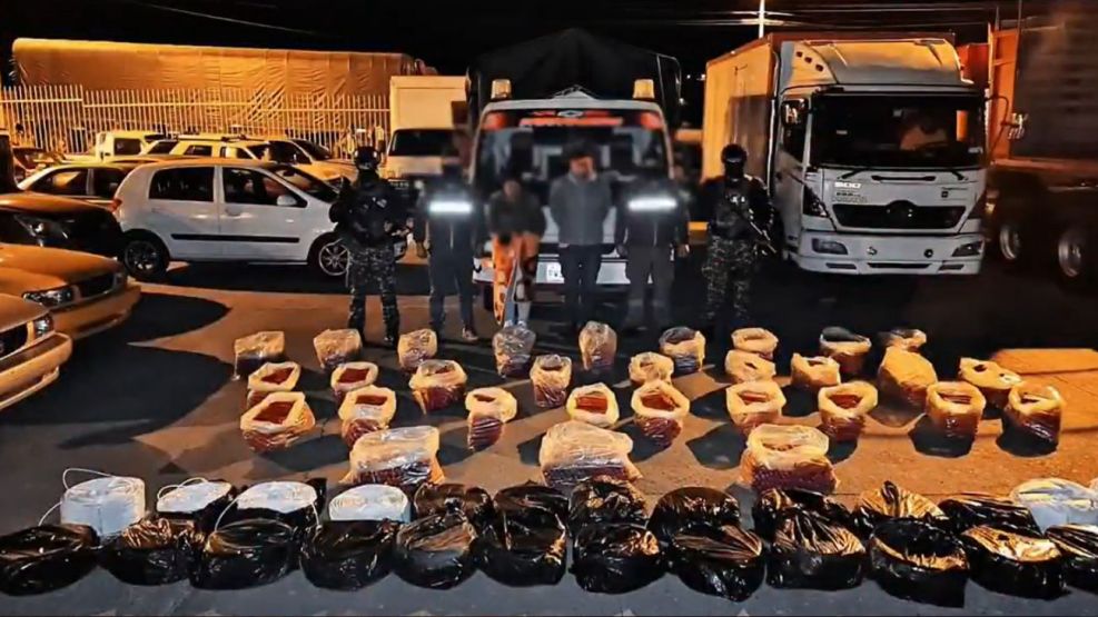 Incautan explosivos en Ecuador que serían usados en "actos terroristas" en Colombia