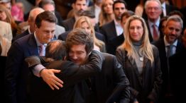 Milei Edificio Corporación América 25082025