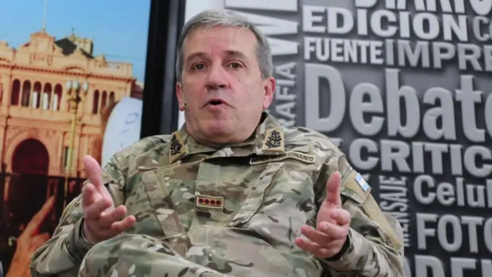 Juan Martin Paleo, teniente general retirado