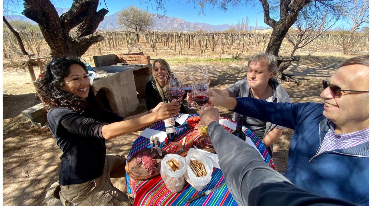 Amarela: Descubriendo Argentina a través de viajes de naturaleza y cultura
