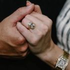 Anillo de compromiso de Taylor Swift y Travis Kelce