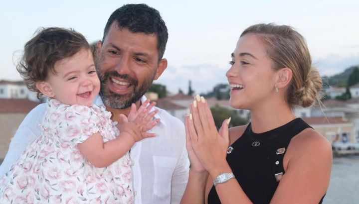 Una por una, las fotos de las "eternas vacaciones" del Kun Agüero y Sofía Calzetti en el paraíso