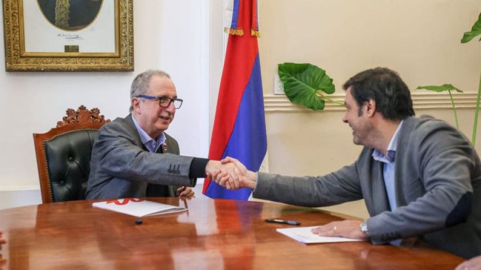 26-08-2025 Misiones firma de convenio digitalización del Estado provincial