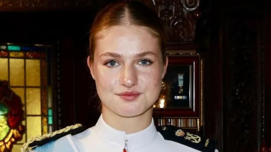 Así es la exigente rutina de más de 18 hs que tendrá que cumplir la princesa Leonor en las Fuerzas Aéreas