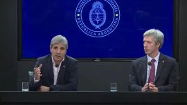 Presionado por el FMI y los mercados, el BCRA ajusta el dólar a la inflación y anuncia plan de compra de reservas