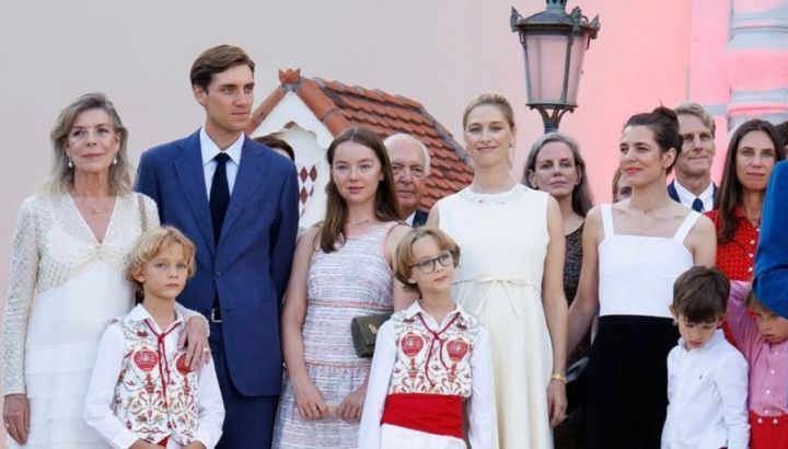 Qué hacen hoy los hijos de Carolina de Mónaco y cómo es su rol en la familia real