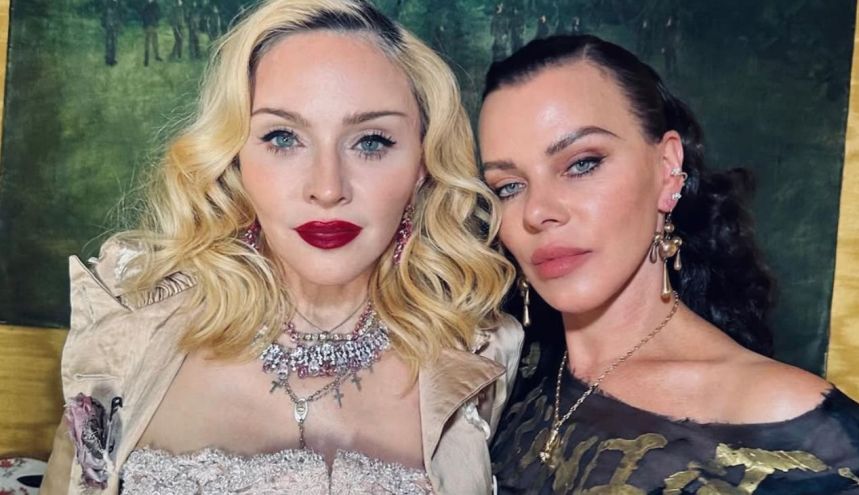 Madonna y Debi Mazar