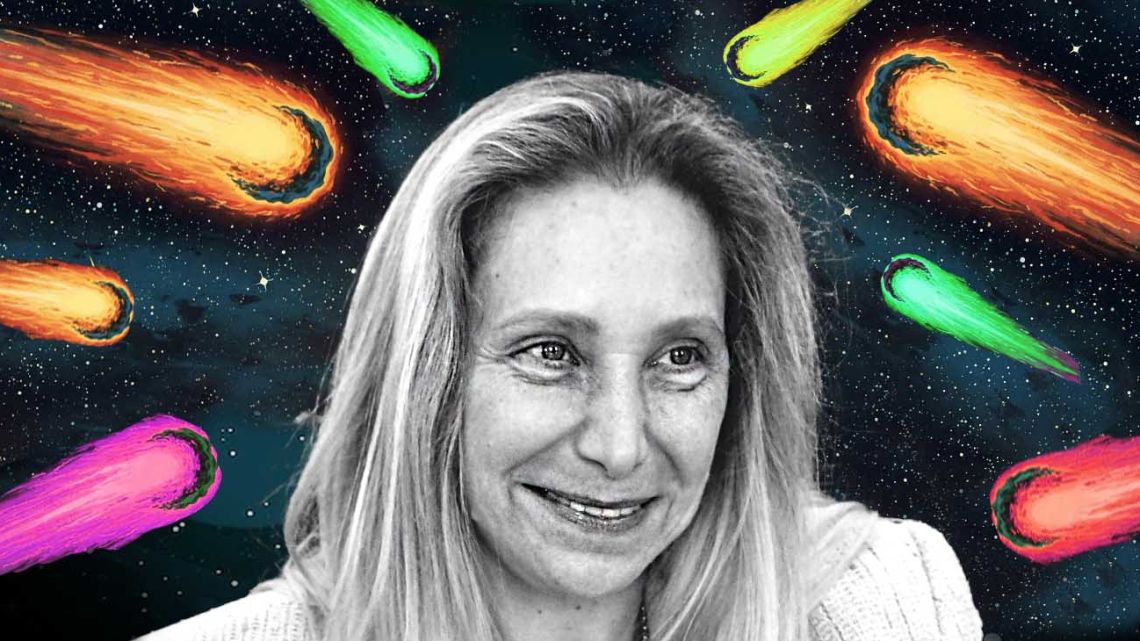 Comets over Karina.