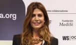 La falda de flecos de Juliana Awada para un look con fusión de dos estilos