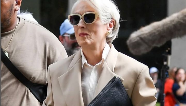 Meryl Streep a sus 76 años recomienda "no preocuparse tanto por el peso, y comer de manera consciente"