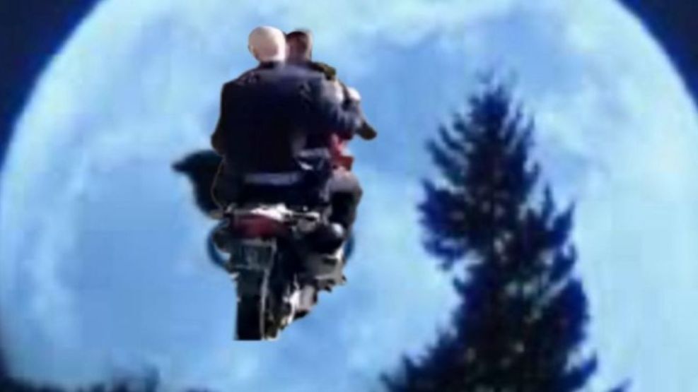 Las redes sociales estallaron de memes de José Luis Espert escapando en moto de Lomas de Zamora