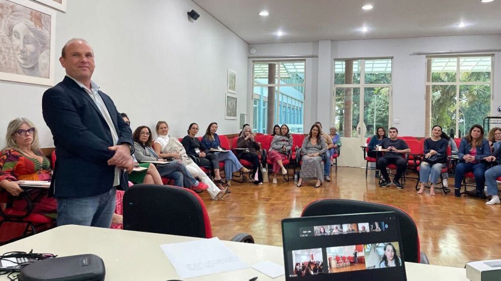 Primer Seminario Internacional sobre Derecho Sistémico 28082025