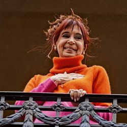 Cristina Kirchner, vestida con una polera de la diseñadora Cynthia Martos. | Foto:Cedoc.