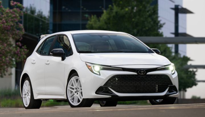 Nuevo Toyota Corolla 2026: versiones y precios