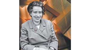 31_08_2025_hannah_arendt_unsplashcedoc_g