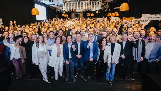 “Vamos a llenar de leones el Congreso”: con más de mil asistentes, La Libertad Avanza lanzó su campaña en Córdoba