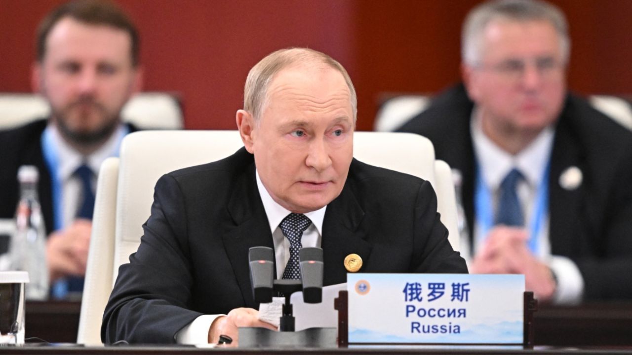 vladimir-putin-20250831-2090383