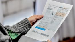 El Gobierno Nacional analiza recortar subsidios de gas y electricidad.