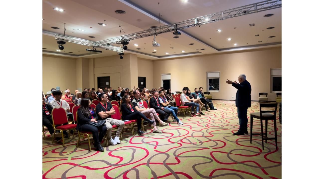 Mentoría directa con empresarios reales: la propuesta de GEN, el club de emprendedores que está revolucionando la formación en Argentina