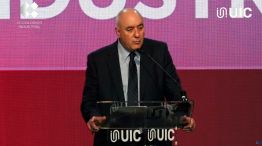 Luis Macario - UIC