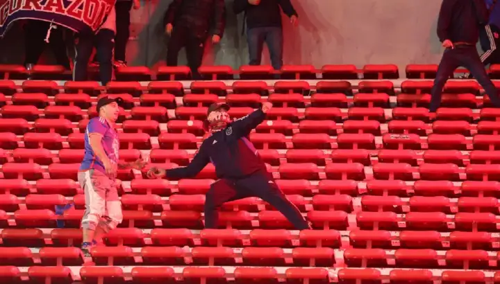 violencia-en-independiente-vs-u-de-chile-2091811