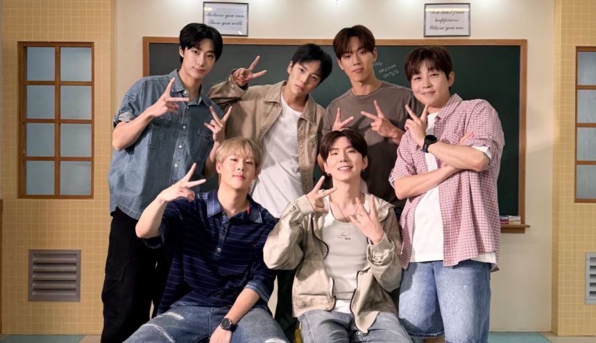 MONSTA X