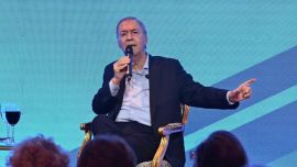 Encuesta: Juan Schiaretti (45,6%) lidera el peronismo de centro y Victoria Villarruel (29,8%) irrumpe como figura transversal