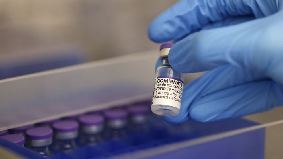 Germany to Enforce 'Lockdown for Unvaccinated' With Covid Surging