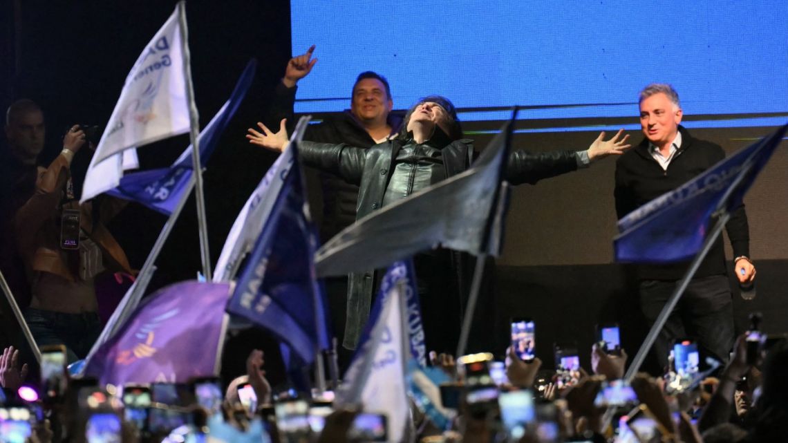  President Javier Milei gestures during a closing campaign rally in Moreno, Buenos Aires Province on September 3, 2025. 