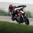 Bajaj lanza en Argentina la nueva Rouser NS400Z